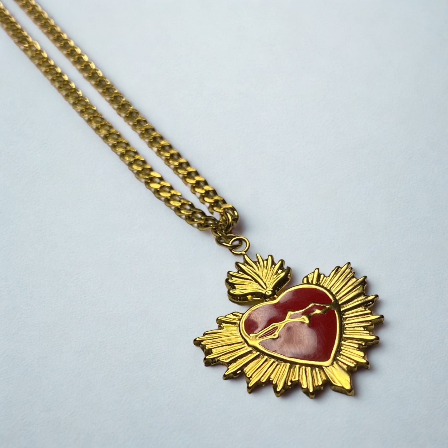 Collar corazón sagrado