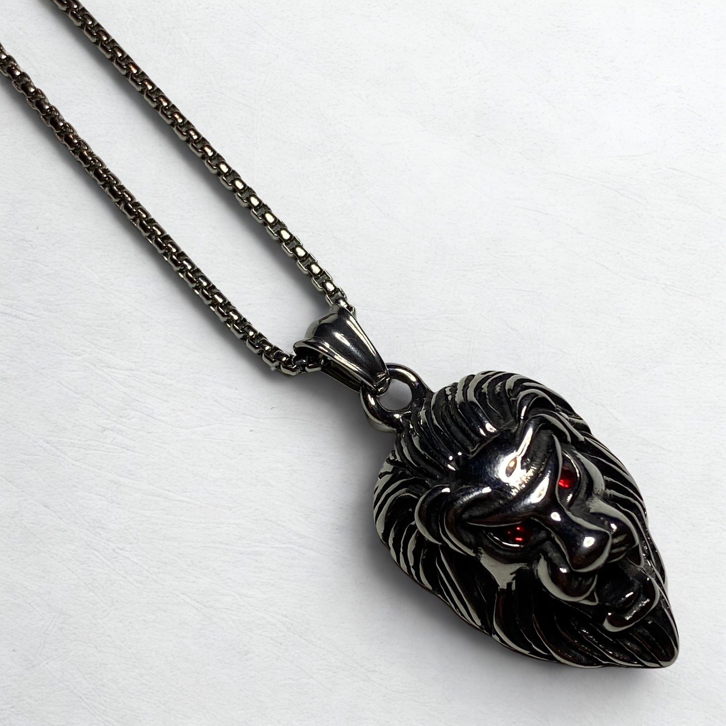 Collar cabeza de Leon