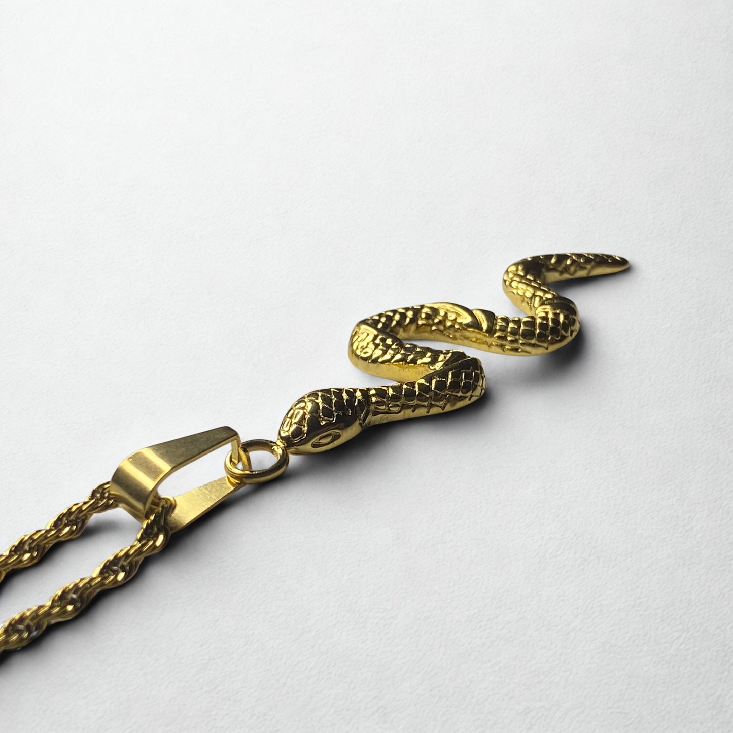 Collar serpiente