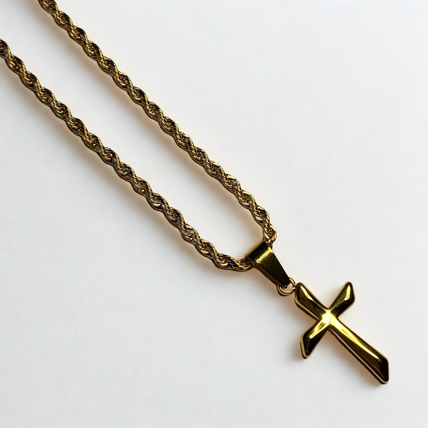 Collar cruz diagonal
