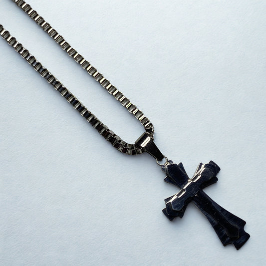 Collar cruz triple