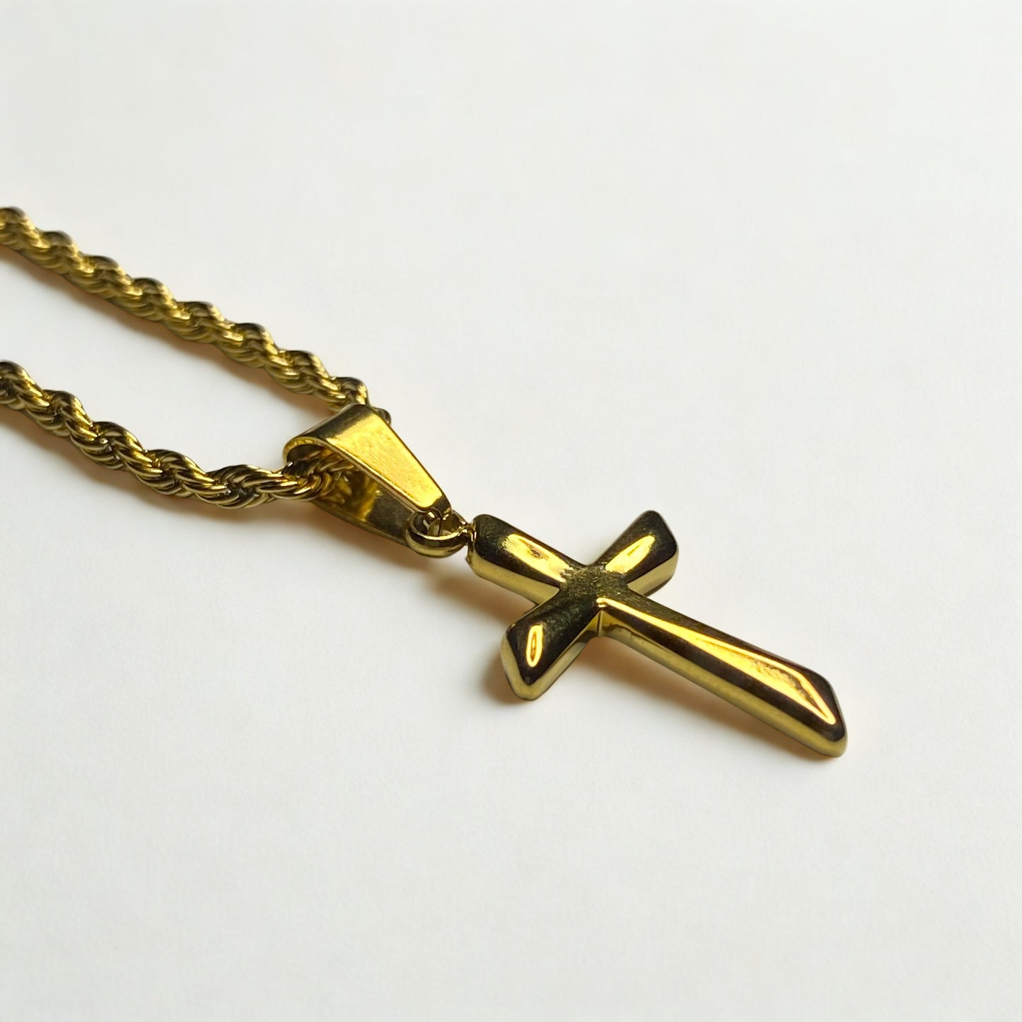 Collar cruz diagonal
