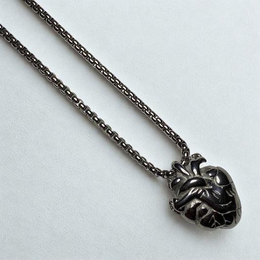 Collar corazón anatomico